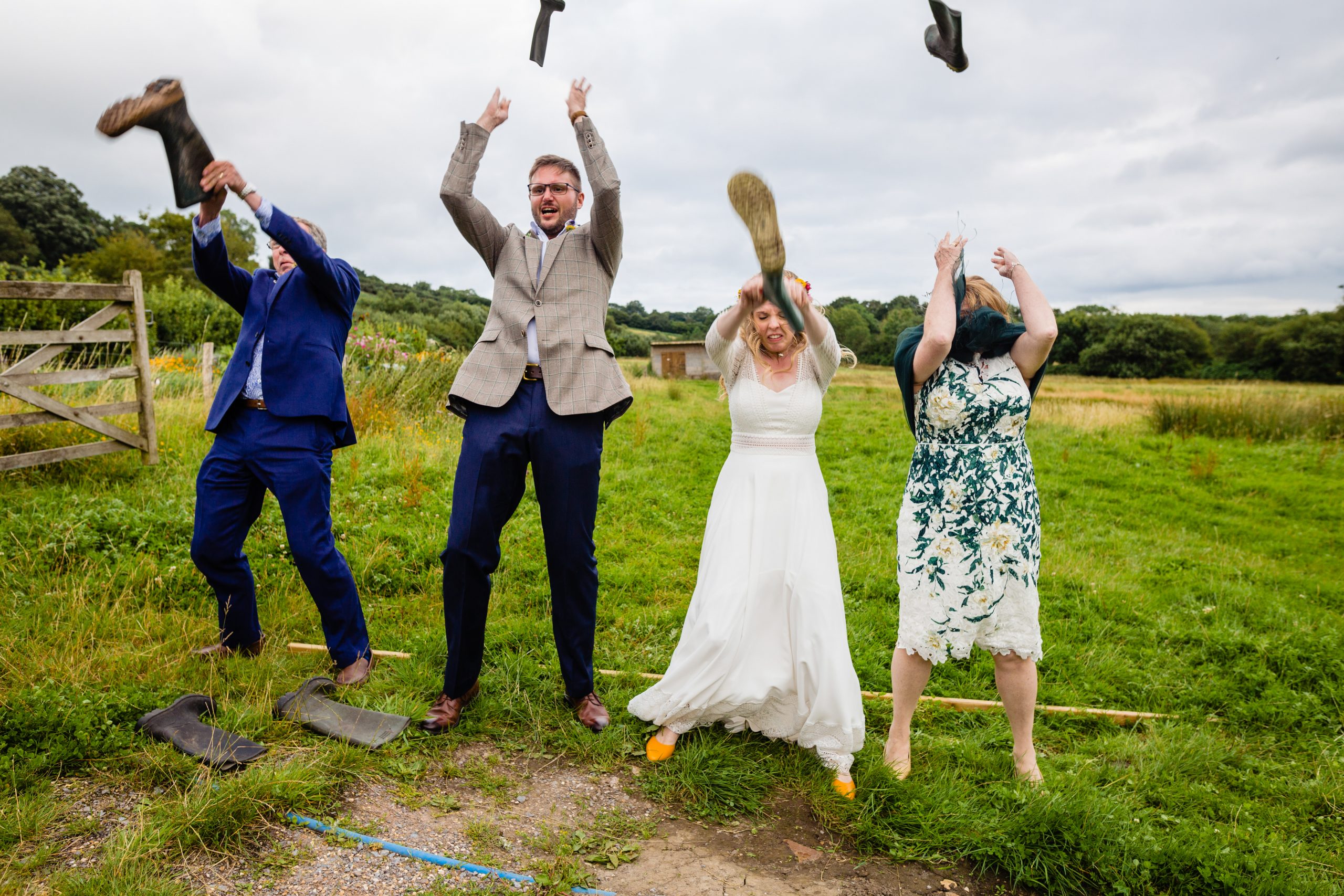wedding guests welly wanging. rangefinder 30 rising stars emma and rich.